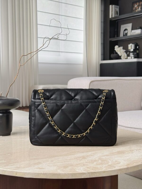 God Factory Chanel Bags Code 10435 25K Size 24x35x10cm