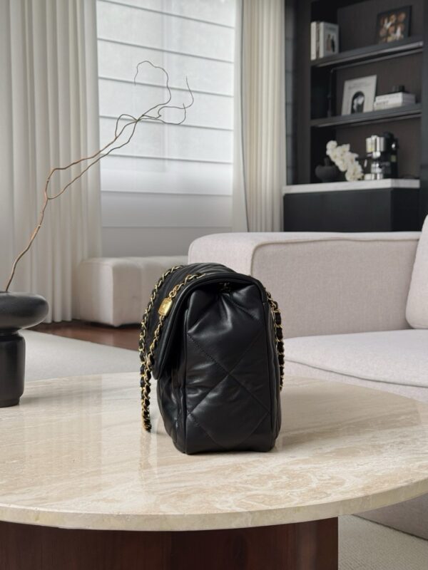 God Factory Chanel Bags Code 10435 25K Size 24x35x10cm