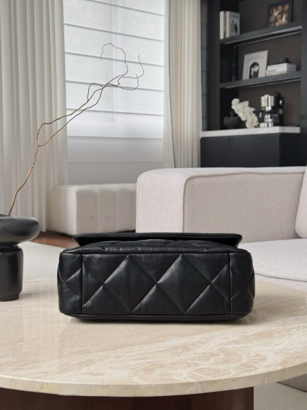 God Factory Chanel Bags Code 10435 25K Size 24x35x10cm