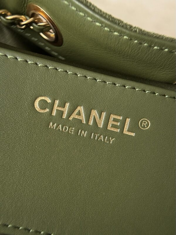 God Factory Chanel Bags Code 10449 25K Hobo Green Small Size 30x26x14cm