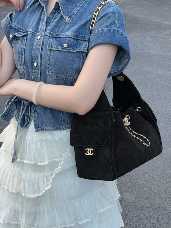 God Factory Chanel Bags Code 10447 25K Hobo Black Small Size 30x26x14cm