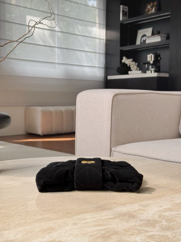 God Factory Chanel Bags Code 10445 25K Small Size 18x26x5cm