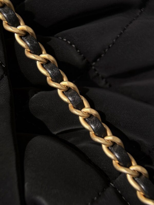 God Factory Chanel Bags Code 10445 25K Small Size 18x26x5cm