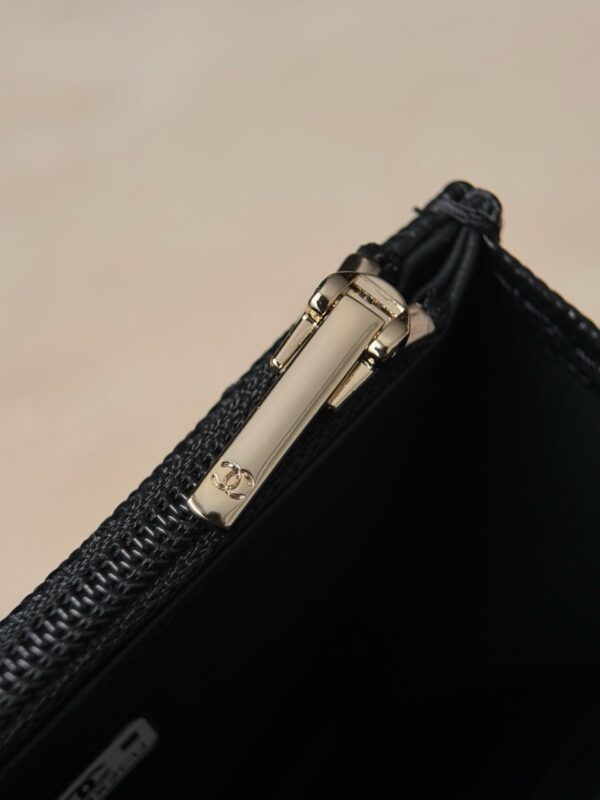 God Factory Chanel Bags Code 10448 25K Size 18x5x14cm