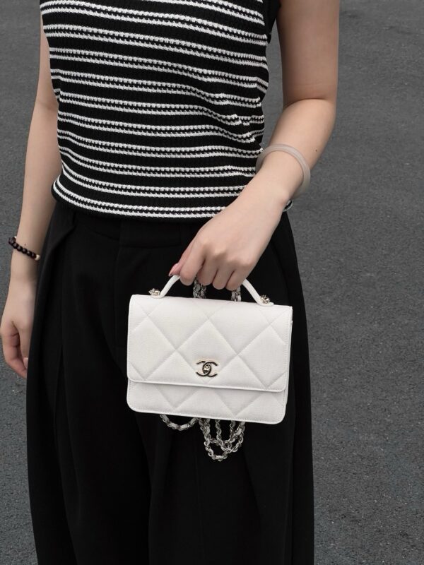 God Factory Chanel Bags Code 10447 25K Size 18x5x14cm