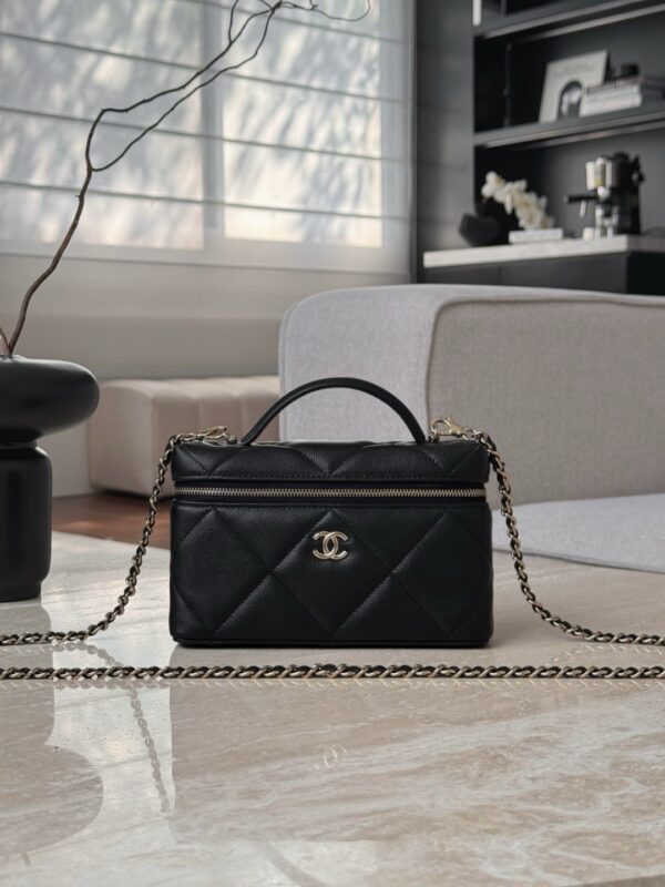 God Factory Chanel Bags Code 10451 25K LP Size 17x19.5x5cm