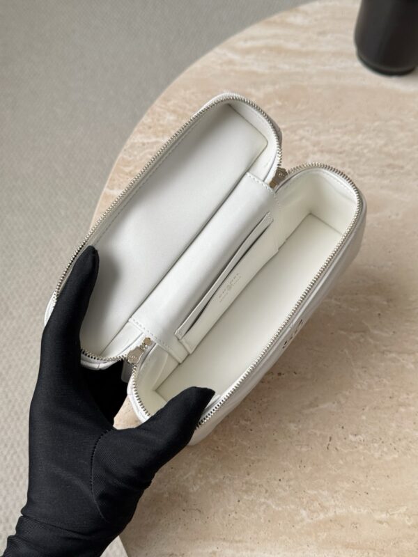 God Factory Chanel Bags Code 10449 25K LP Size 17x19.5x5cm