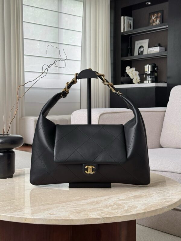 God Factory Chanel Bags Code 10454 25K Size 33X43X7CM