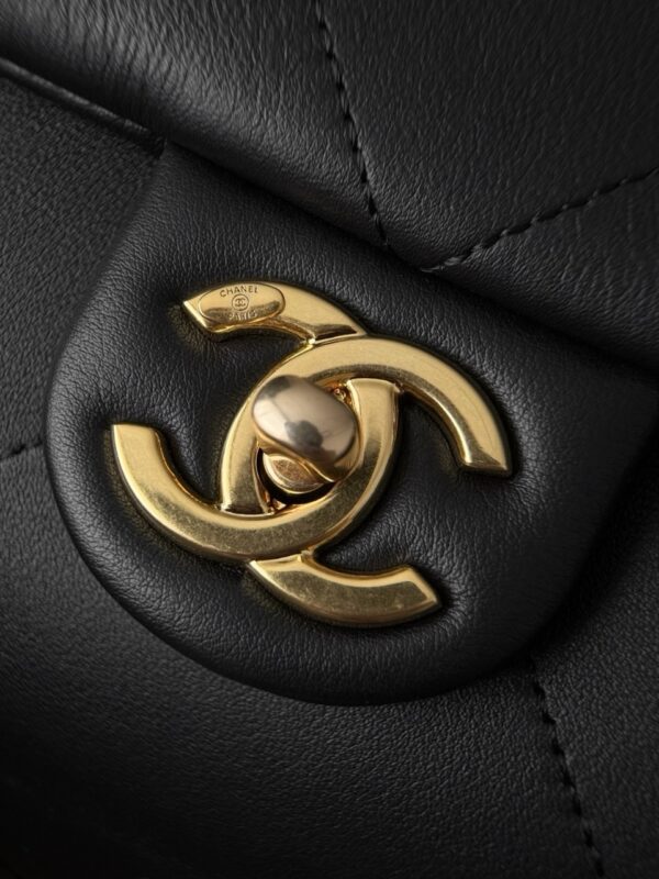 God Factory Chanel Bags Code 10454 25K Size 33X43X7CM