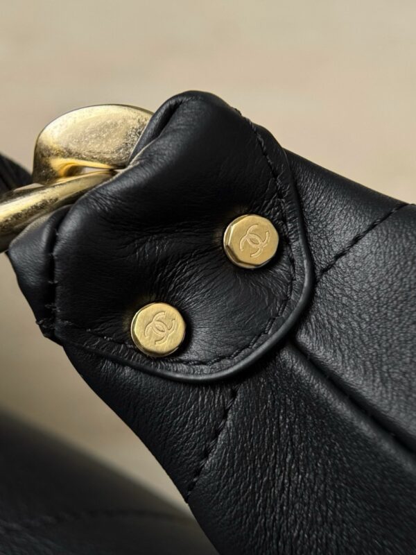 God Factory Chanel Bags Code 10454 25K Size 33X43X7CM