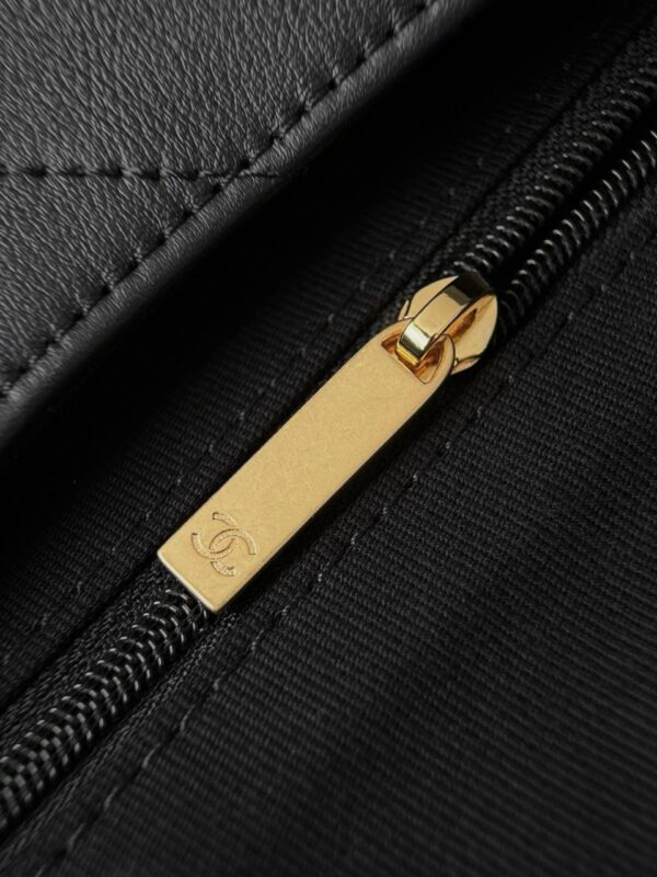 God Factory Chanel Bags Code 10454 25K Size 33X43X7CM