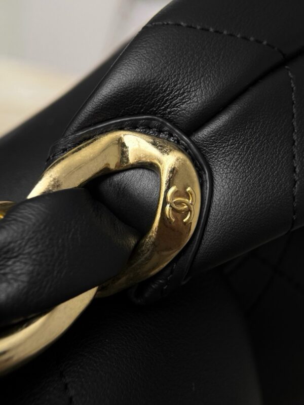 God Factory Chanel Bags Code 10454 25K Size 33X43X7CM