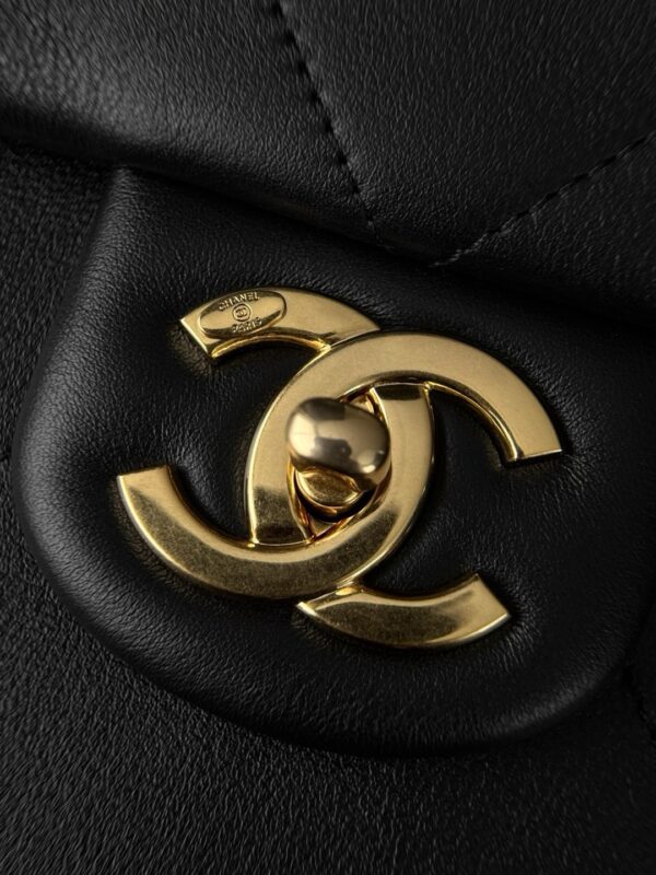 God Factory Chanel Bags Code 10457 25K Size 53x43x9cm