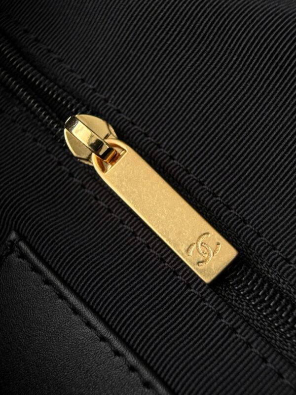 God Factory Chanel Bags Code 10457 25K Size 53x43x9cm