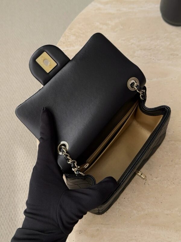 God Factory Chanel Bags Code 10458 25K Size 18x13x7cm