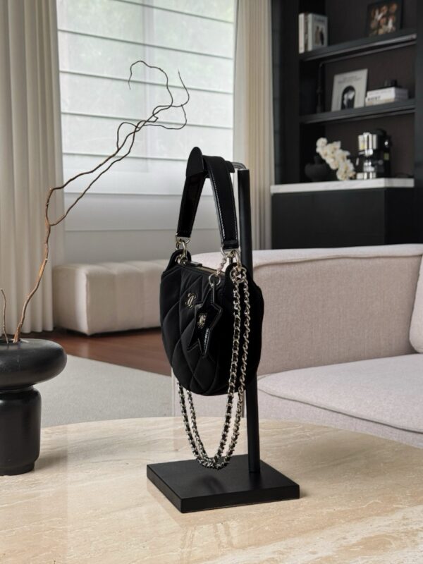 God Factory Chanel Bags Code 10462 25N Size 15x22x6cm