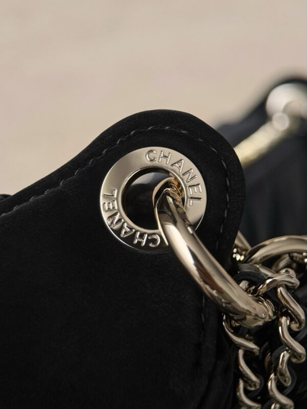 God Factory Chanel Bags Code 10462 25N Size 15x22x6cm