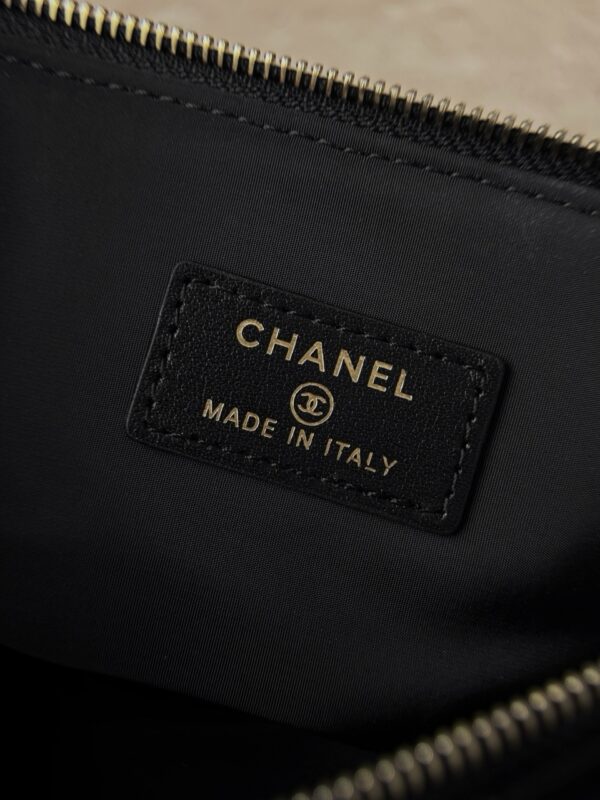 God Factory Chanel Bags Code 10462 25N Size 15x22x6cm