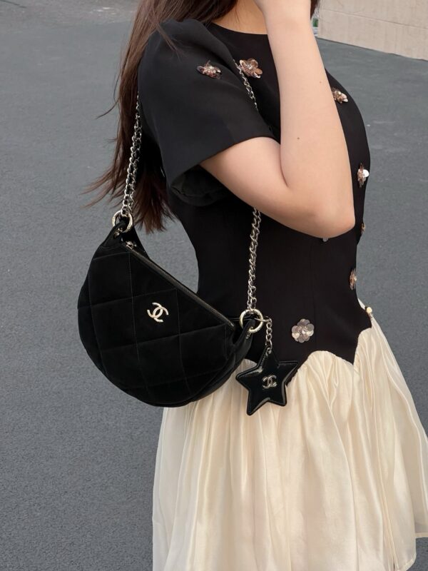 God Factory Chanel Bags Code 10462 25N Size 15x22x6cm