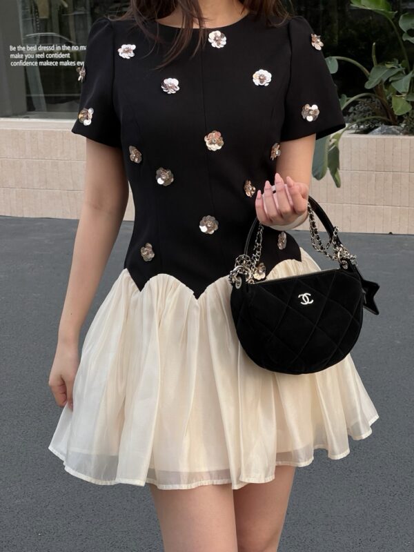 God Factory Chanel Bags Code 10462 25N Size 15x22x6cm