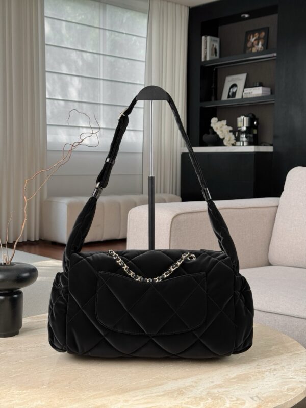 God Factory Chanel Bags Code 10463 25N Size 44x22x18cm