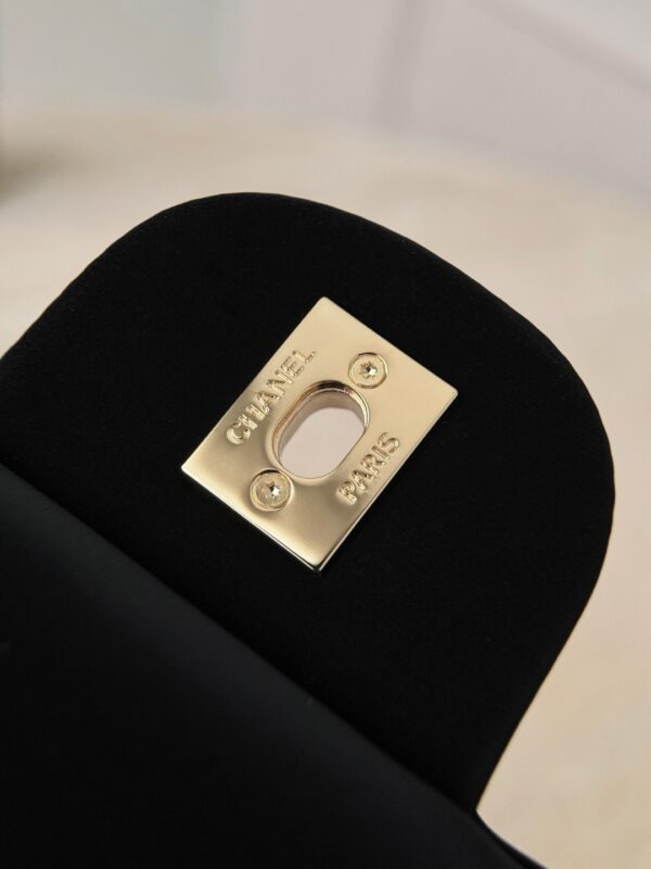 God Factory Chanel Bags Code 10463 25N Size 44x22x18cm