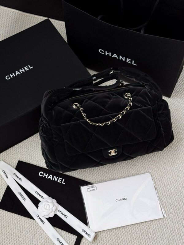 God Factory Chanel Bags Code 10463 25N Size 44x22x18cm