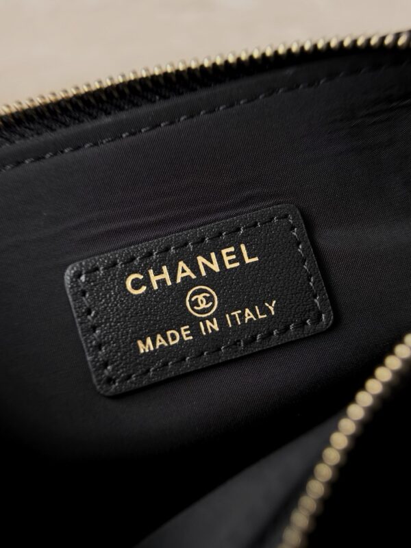 God Factory Chanel Bags Code 10464 25N Size 15x21x7.5cm