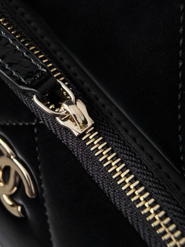 God Factory Chanel Bags Code 10464 25N Size 15x21x7.5cm