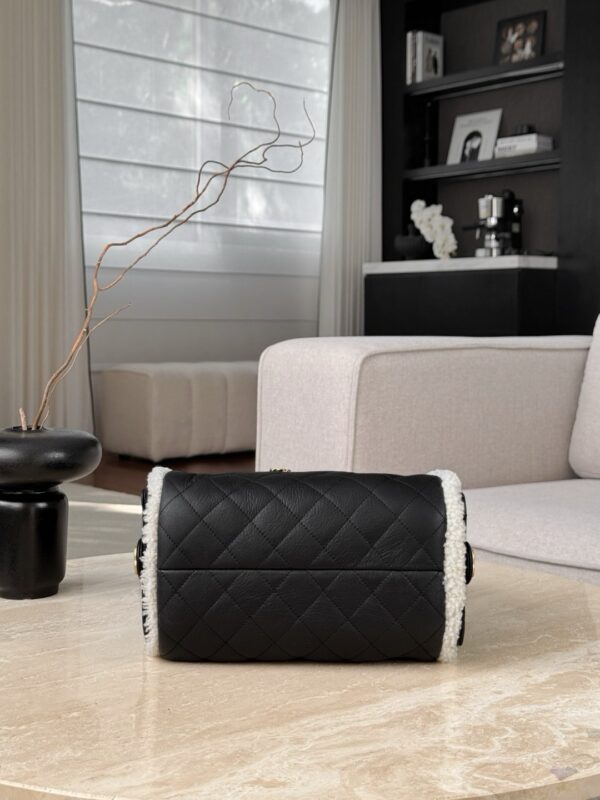 God Factory Chanel Bags Code 10465 25K 25Bag Size 30x26x14cm