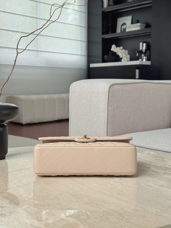 God Factory Chanel CF Bags Code 10501 CF25CM Lambskin Size 15.5x25.5x6.5cm