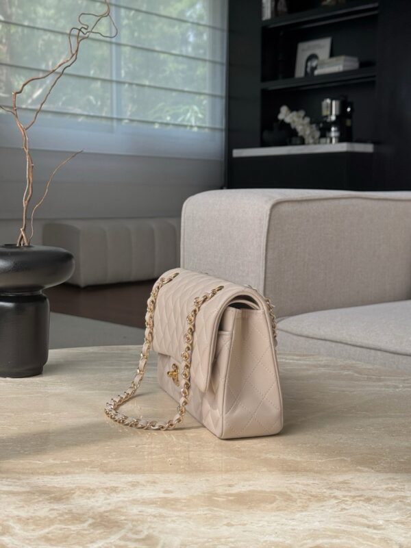 God Factory Chanel CF Bags Code 10516 CF25CM Lambskin Size 15.5x25x6cm