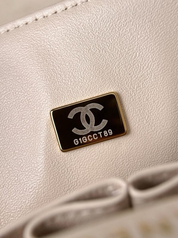 God Factory Chanel CF Bags Code 10517 CF25CM Lambskin Size 15.5x25x6cm