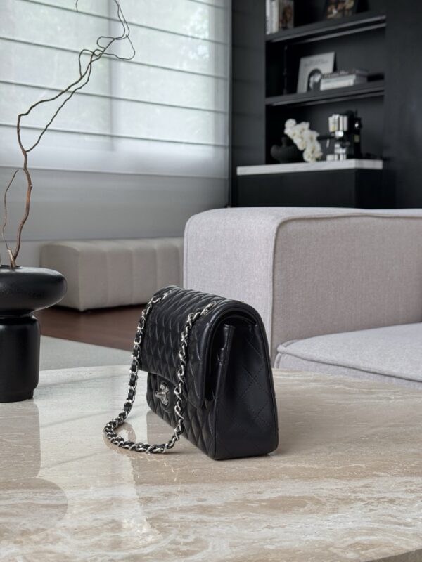 God Factory Chanel CF Bags Code 10519 CF25CM Lambskin Size 15.5x25.5x6.5cm