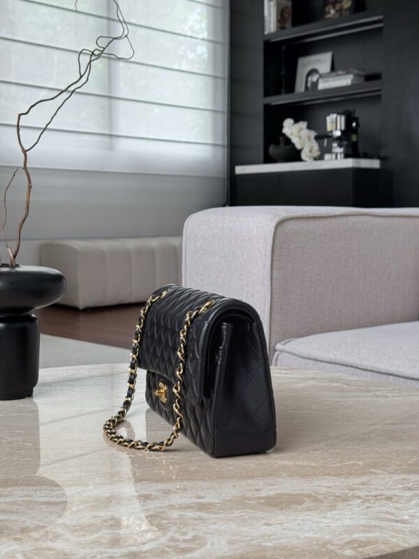 God Factory Chanel CF Bags Code 10520 CF25CM Lambskin Size 15.5x25.5x6.5cm