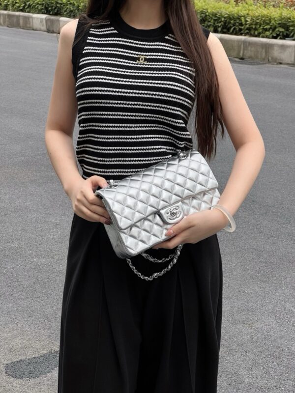 God Factory Chanel CF Bags Code 10530 CF25CM Lambskin Size 15.5x25.5x6.5cm