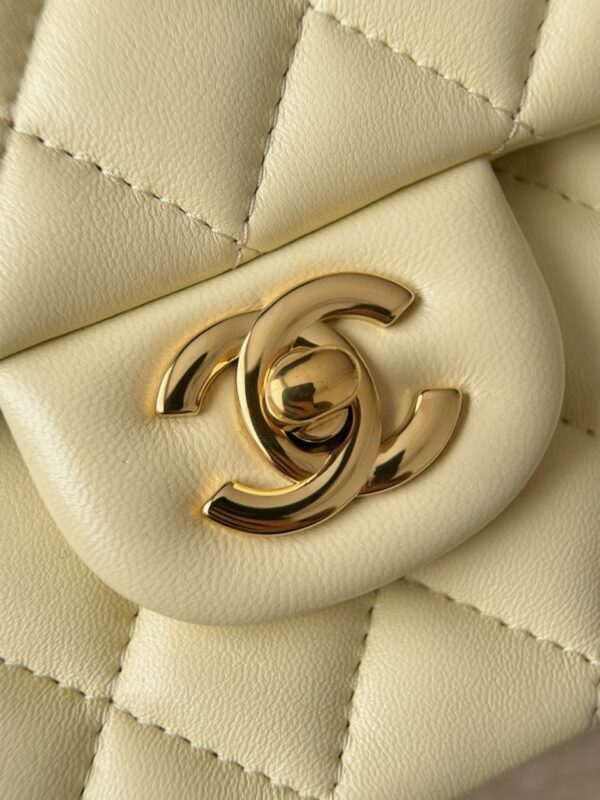 God Factory Chanel CF Bags Code 10534 CF25CM Lambskin Size 15.5x25.5x6.5cm