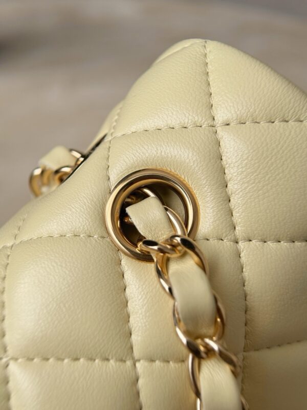 God Factory Chanel CF Bags Code 10534 CF25CM Lambskin Size 15.5x25.5x6.5cm