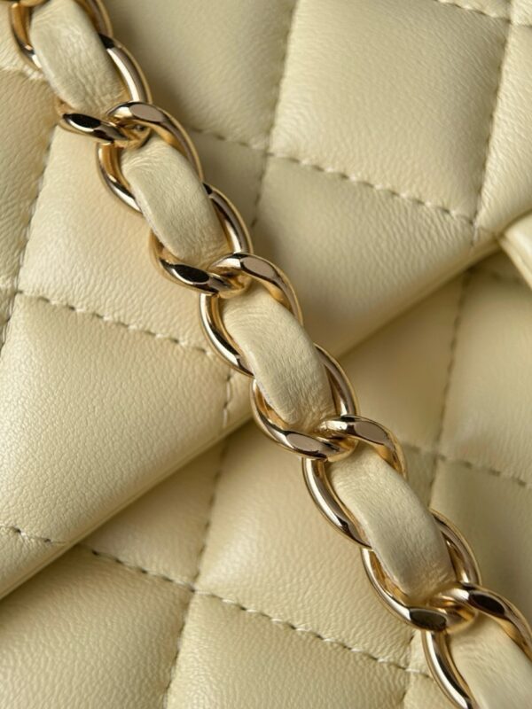 God Factory Chanel CF Bags Code 10534 CF25CM Lambskin Size 15.5x25.5x6.5cm