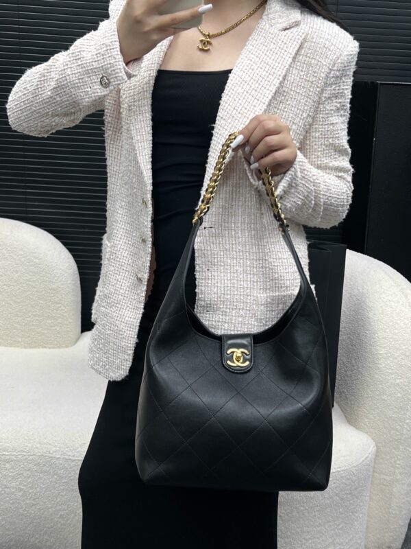 God Factory Chanel Bags Code 10259 25P HoHo Size 37x30x14cm