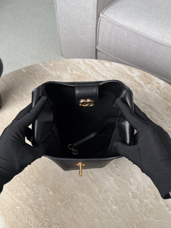 God Factory Chanel Bags Code 10260 25P HoHo Size 27x23x21cm