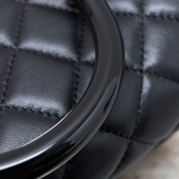 God Factory Chanel Bags Code 10261 25P Size 11.5x18.5x11cm