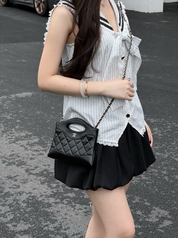 God Factory Chanel Bags Code 10275 25P 31Nano Size 17.5x20.5x3.5cm