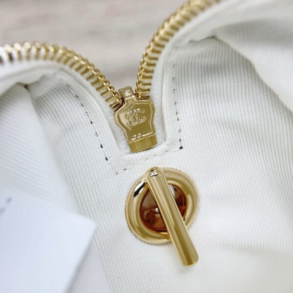 God Factory Chanel Bags Code 10278 25P Size 11.5x18.5x11cm