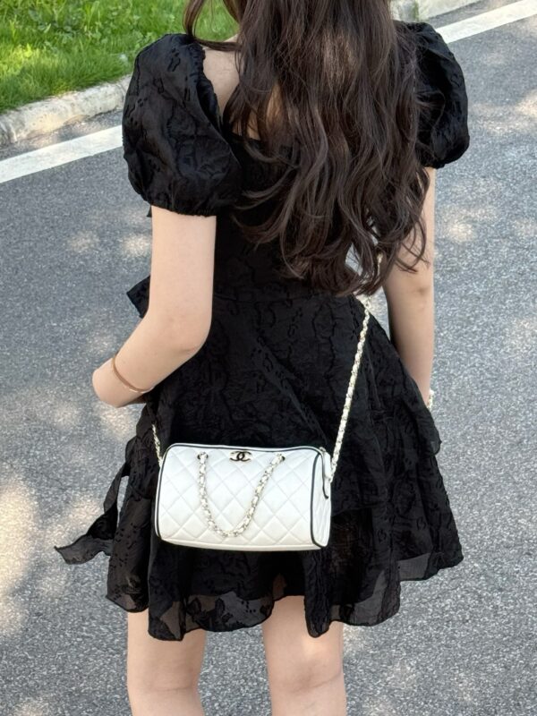 God Factory Chanel Bags Code 10278 25P Size 11.5x18.5x11cm