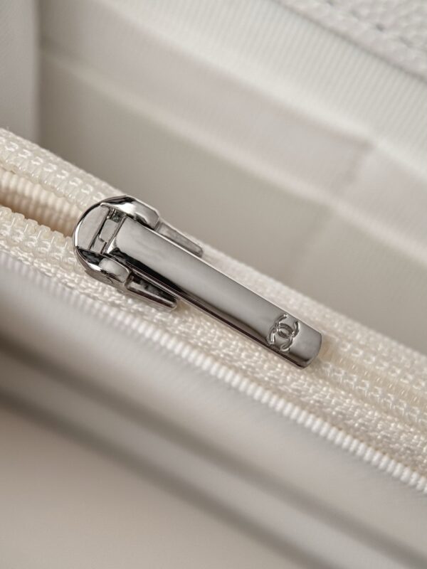 God Factory Chanel Bags Code 10280 25P Size 11x18.5x6cm