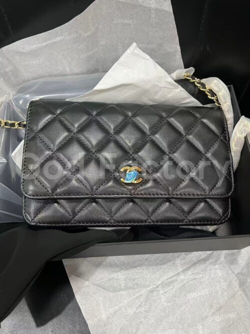 God Factory QC 2026-4-6 Black lambskin Woc 19CM Twist Lock