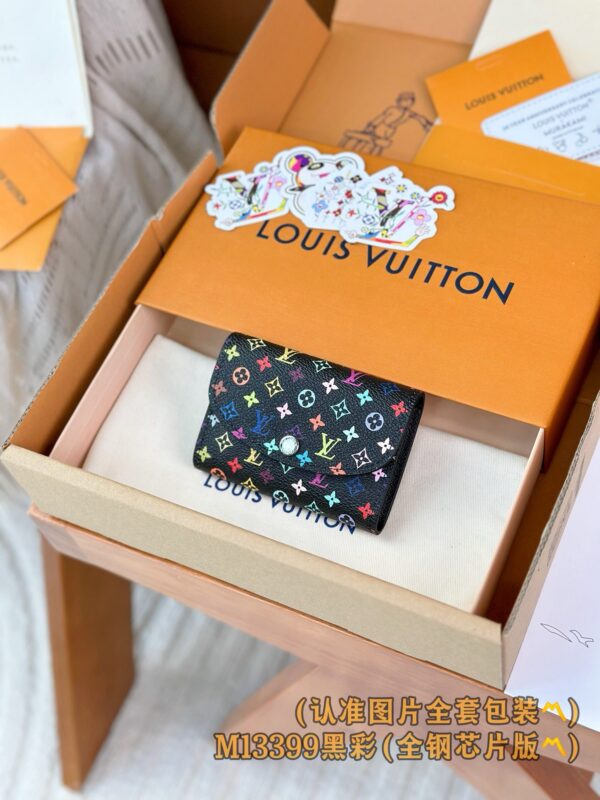 God Factory LV Wallet M13399 Size 10 x 14 x 2.5cm