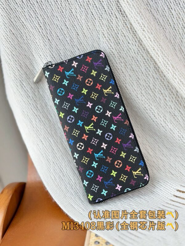 God Factory LV Wallet M13408 Size 19x10cm
