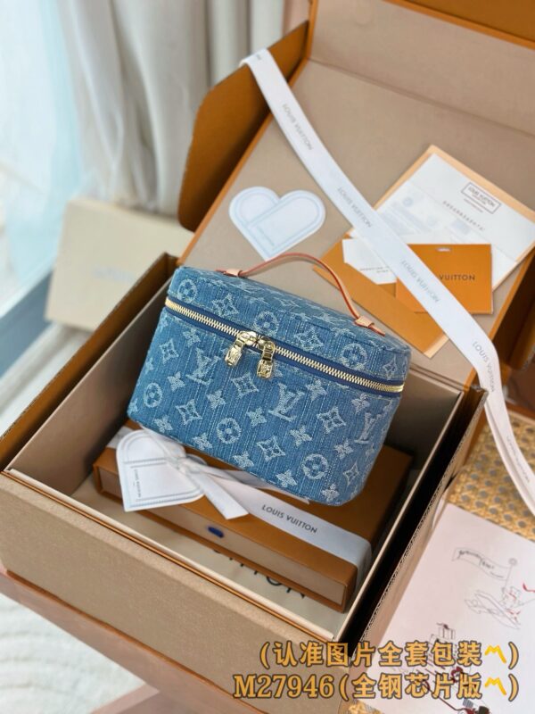 God Factory LV Bags M27946 Size 20 x 13.5 x 12cm
